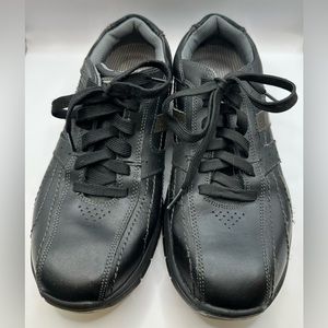 Skechers Relaxed Fit Black Work Shoes Lace Up Comfort Sneakers Mens Size 9
